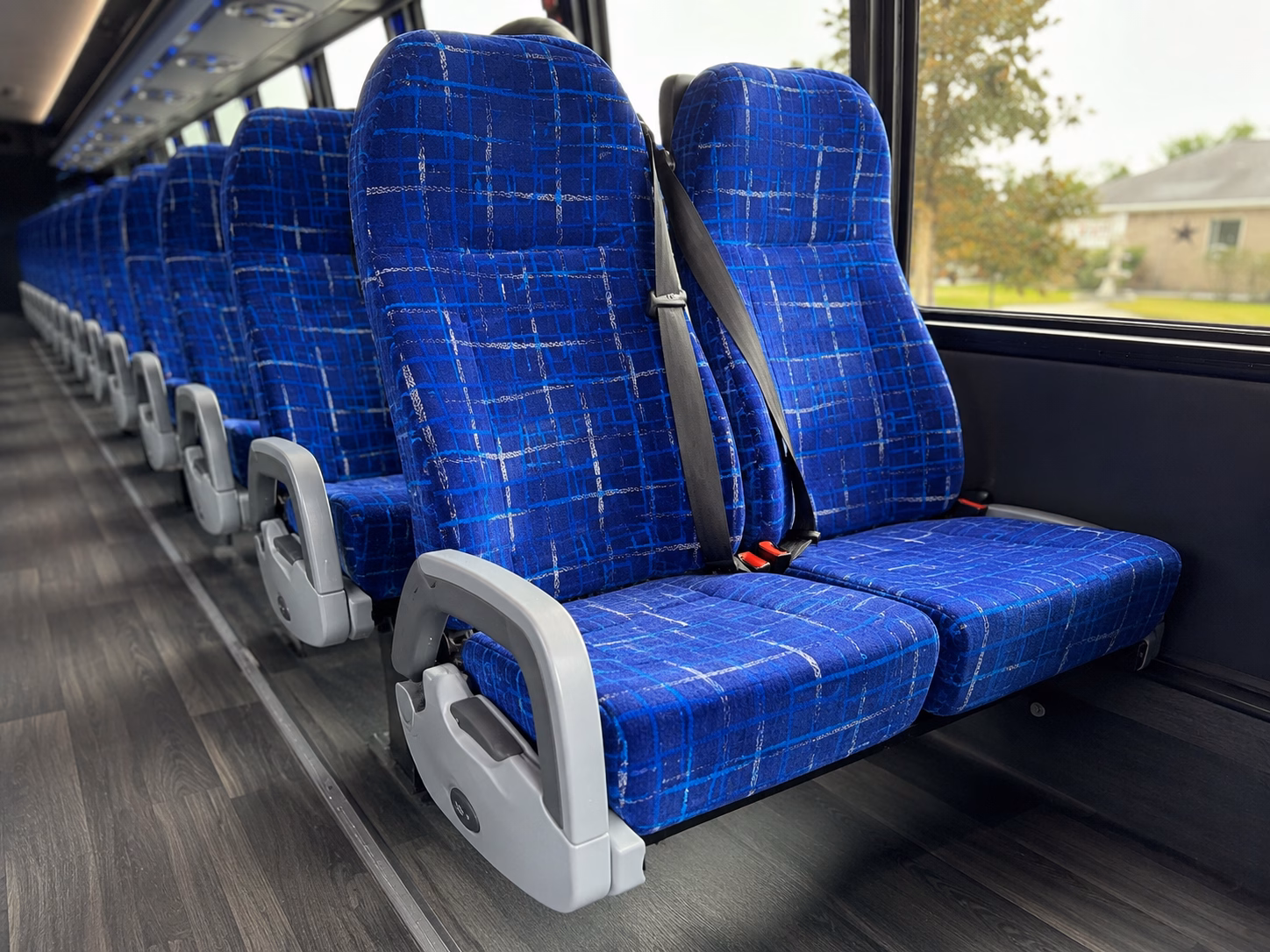bowling green book military and government shuttles to and from bowling green