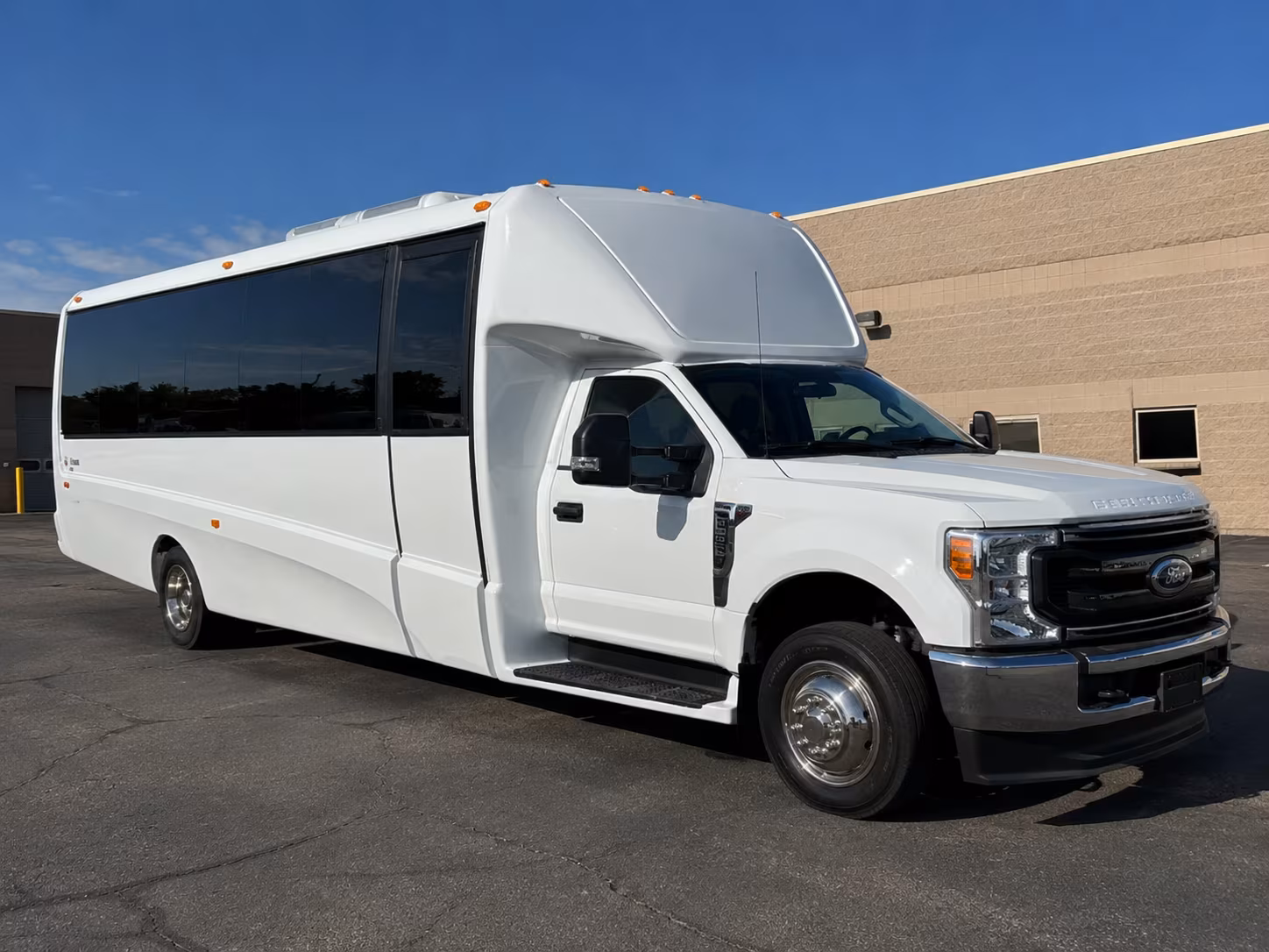 bowling green charter bus rentals for bowling green winery tours
