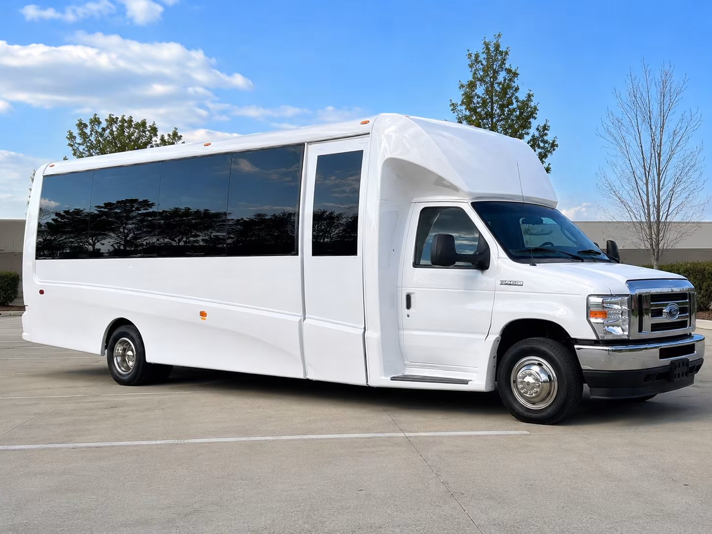 bus rentals for titans games at nissan stadium in nashville