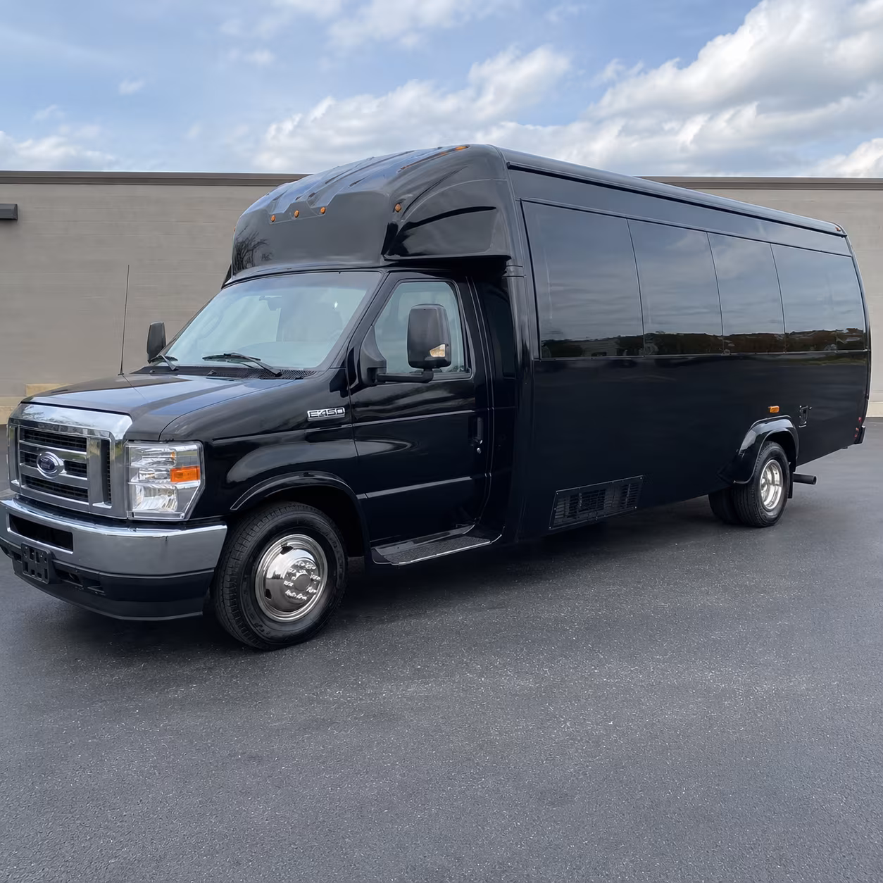 clarksville holiday party bus rental