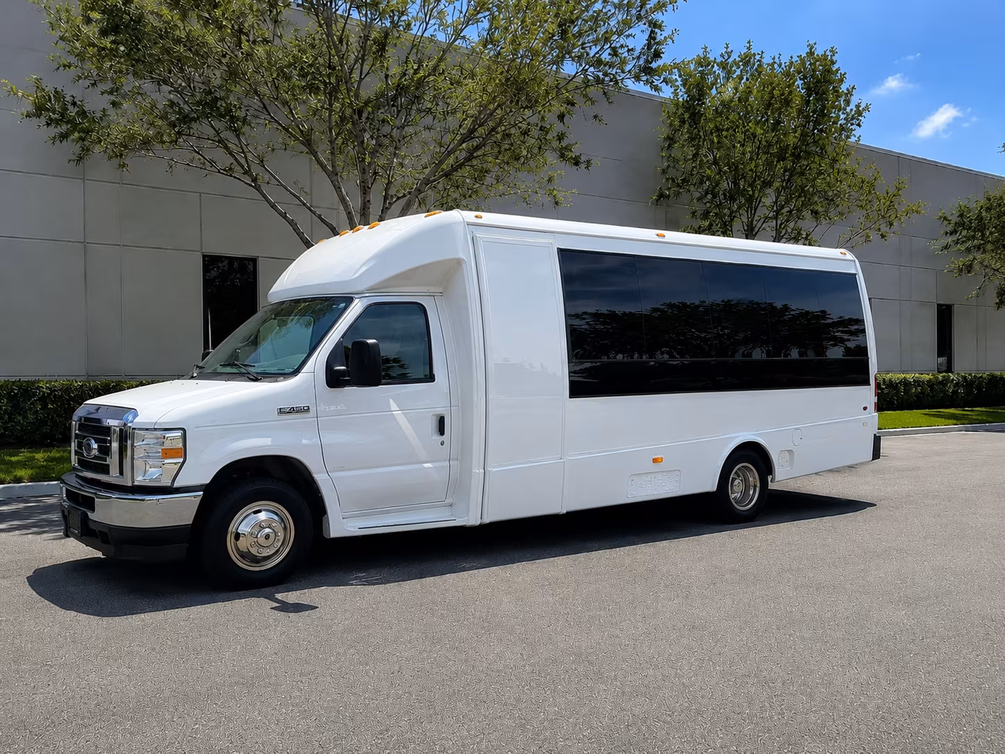 clarksville wine tour brewery transportation onboard seating