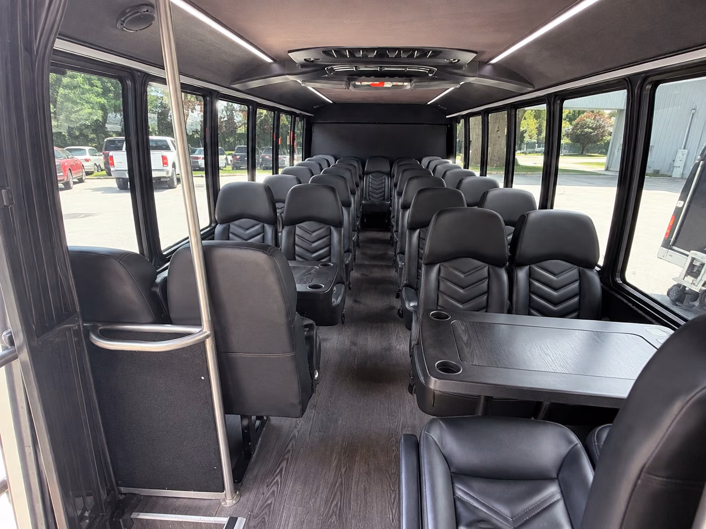 gallatin rent a charter bus for gallatin business events