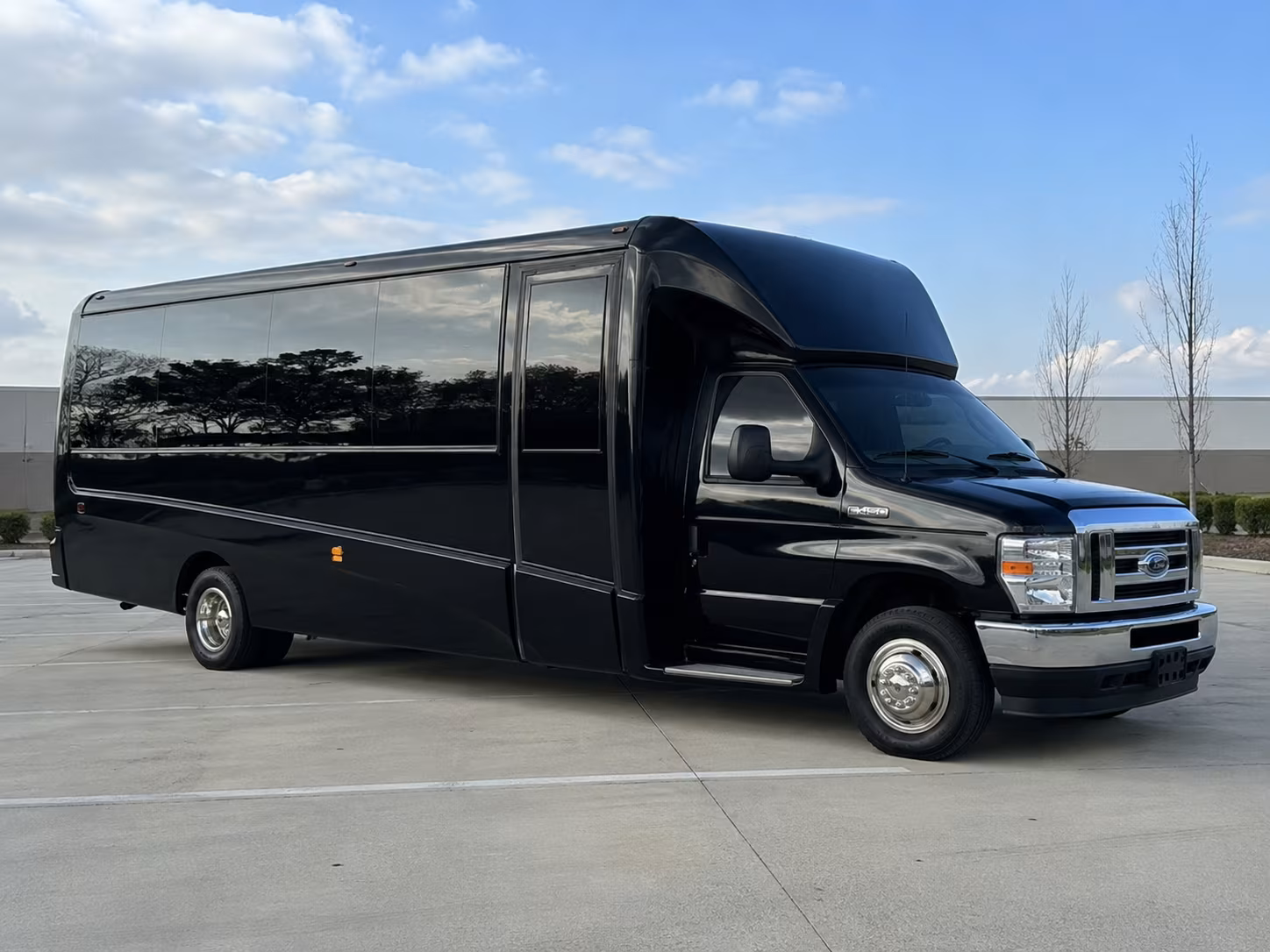hendersonville bus rentals