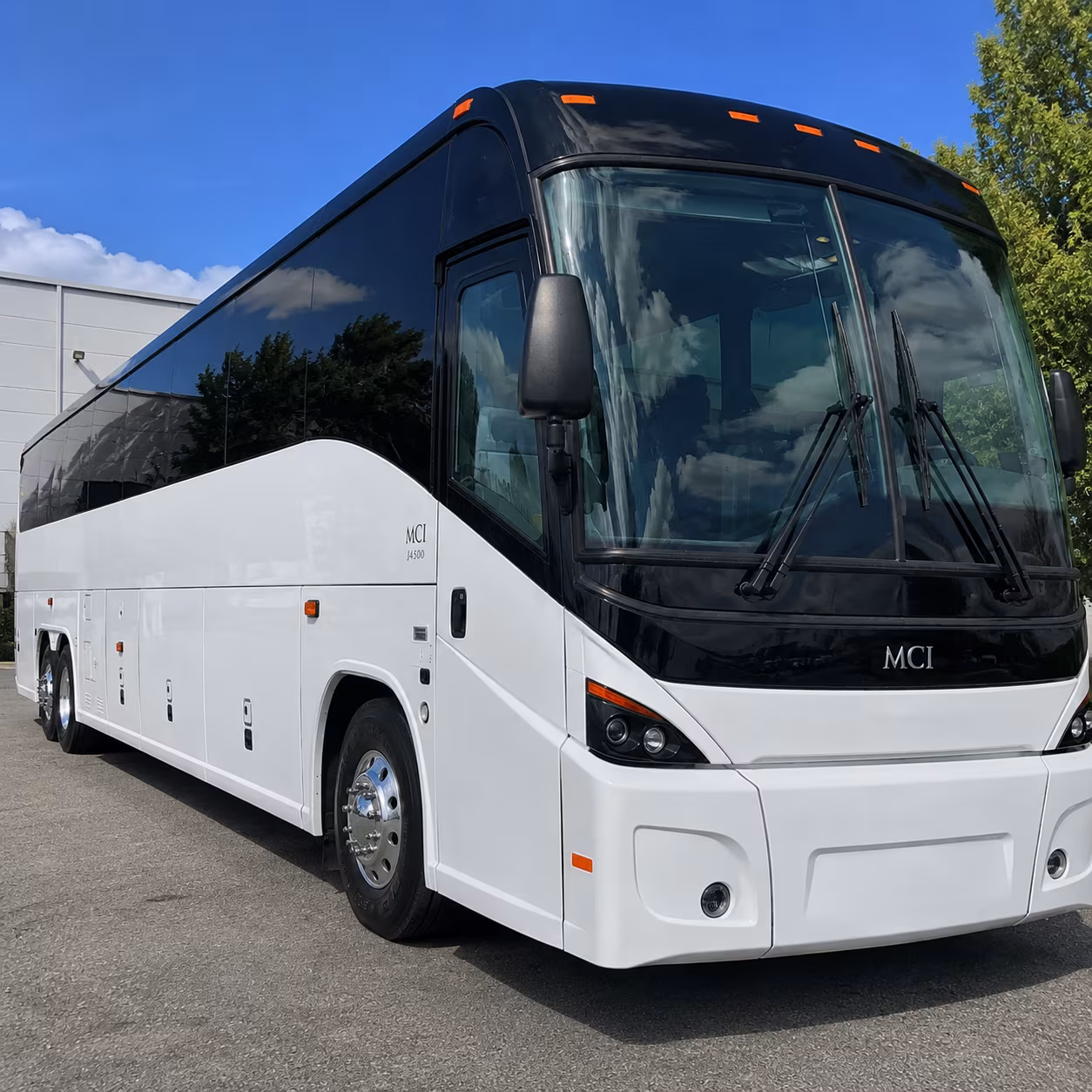 hendersonville streamlined school field trip transportation in hendersonville
