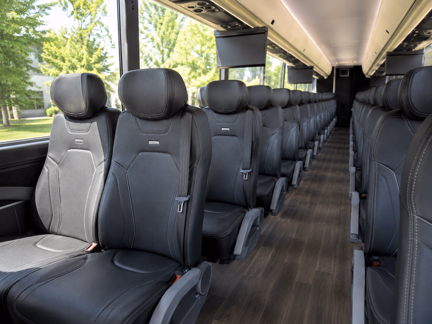 murfreesboro comfortable charter bus rentals for murfreesboro sports teams and fan groups